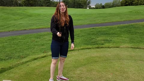 Golfing Girl DESTROYS Driver