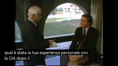 CIA: TRAME OSCURE E MALEFATTE - Frank SNEPP, ex ufficiale CIA, svela dei retroscena sulla CENSURA e sulla manipolazione di TV e GIORNALI