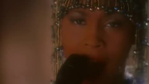 WHITNEY HOUSTON - I Have Nothing (Official Video)