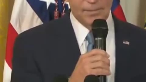 President of United States talking (Joe Biden)