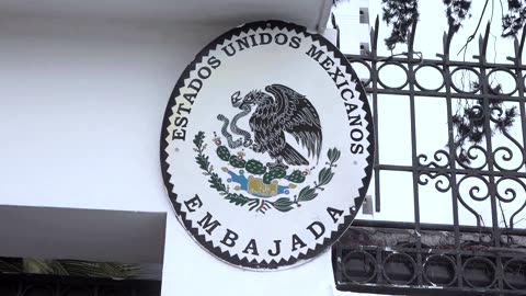 After raid in Ecuador, Mexico embassy staff return home