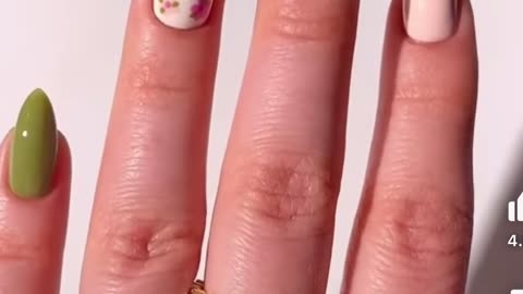 Flowers nail art