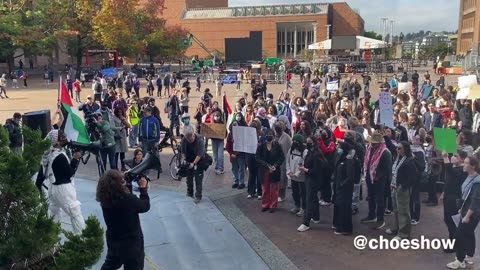 This is currently happening at the University of Washington HAMAS supporters prepare