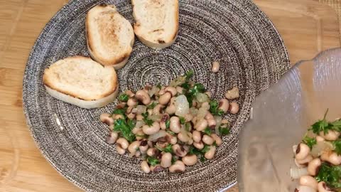 salad with beans