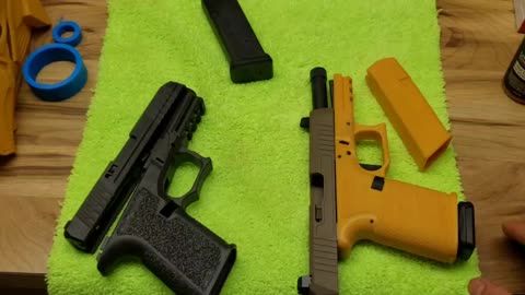 3D printed g19 with a psa dagger slide