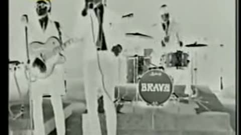 Los Bravos - Black Is Black = Canal Nostalgia 1967