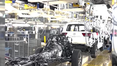 Toyota Land Cruiser assembly line in Japan | LC 300 Production