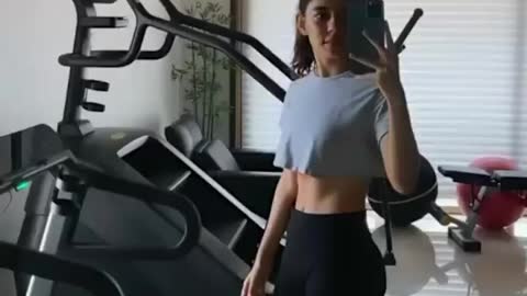 Gym girl outfit