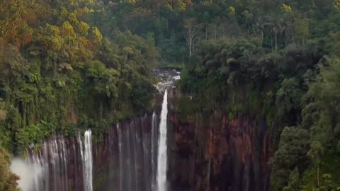 fiklifetrip shares a magical view of Mount Semeru, the tallest and most active volcano in East Java