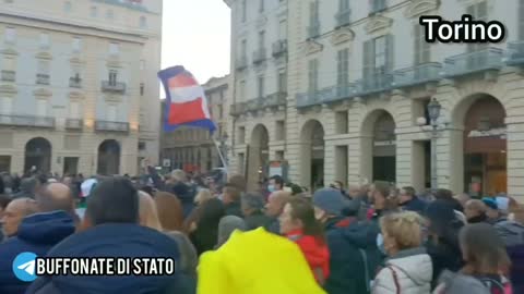 PROTESTE GREEN PASS 6/11/21. GLI INVISIBILI AI MEDIA CORROTTI.