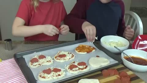 EASY VALENTINE'S DAY RECIPES to make with KIDS