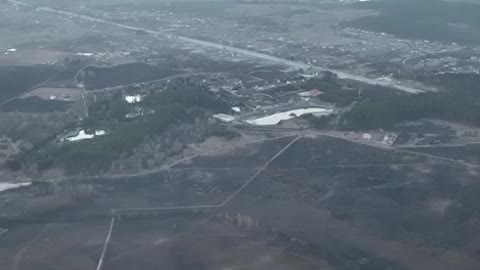 FOOTAGE OF A UKRAINIAN DRONE DETECTS THE POSITION OF A RUSSIAN TANK