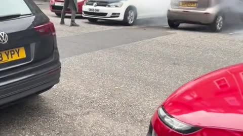 The importance of keeping a fire extinguisher in the car