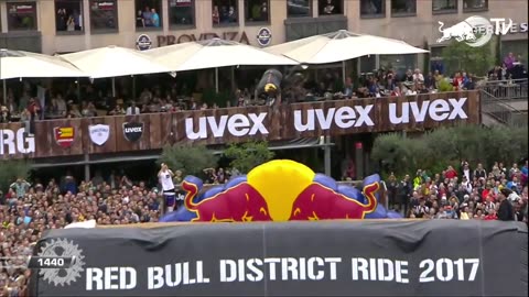 Nicholi Rogatkin goes full send with a 1440 at Red Bull District Ride 2017