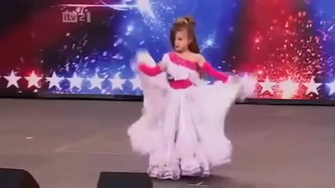 Cute baby girl , amazing performance