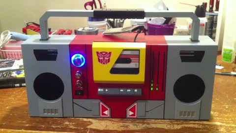 Transformers "Blaster" working boombox