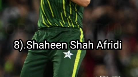 TOP 10 PAKISTANI FAST BOWLERS