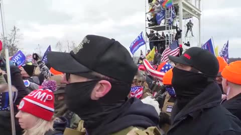 Trump supporters storm the Capitol - PATRIOTIC FRONT