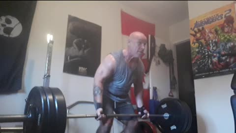 Barbell reverse grip row (set 14)