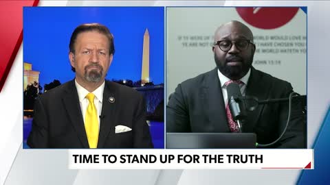 How to Fight those that Divide Us. Pastor John Amanchukwu joins Seb Gorka