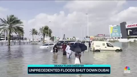 Unprecedented flooding soaks Dubai