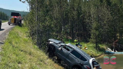 Car carrying 5 people runs off the road and into a hot geyser in Yellowstone