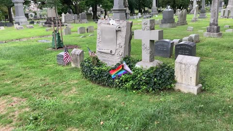 Herman Melville’s Grave - Woodlawn Cemetery (Bronx)