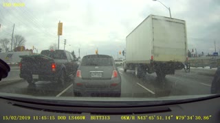 Angry Driver Gets the Cops Called on Himself