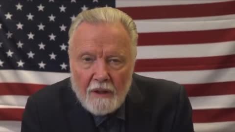 Jon Voight delivers inspirational message to all Americans