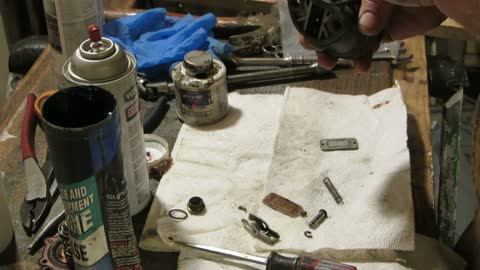 1969 VW Beetle Fuel Pump Rebuild