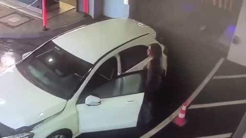 Bad Drivers, Close Calls vol 1.