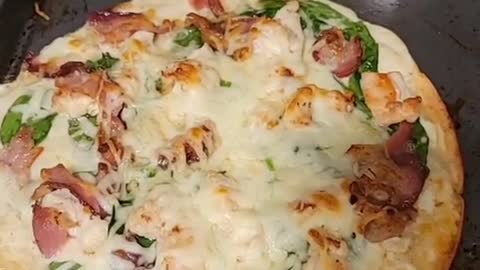 My Favorite Keto Pizza