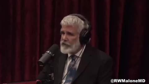 Dr. Robert Malone on Joe Rogan [12.30.21 Full Episode]