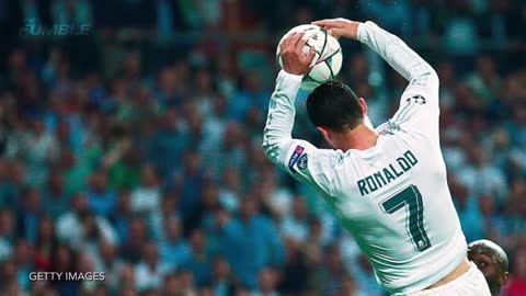 Cristiano Ronaldo Tries to Dunk Ball During Game