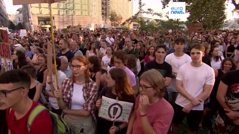 Hungary school smartphone ban sparks protests — where else in Europe are they prohibited?