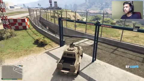 I STOLE TOP SECRET TANKS FROM MILITARY BASE - GTA V GAMEPLAY #40