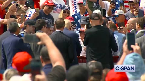 The Media Will Never Show This Moment From Trump's Rally (VIDEO)