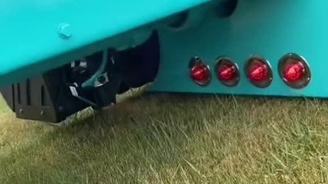 Even I can't see the transmission shaft. Can I see this video