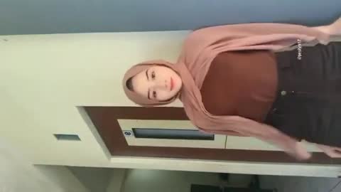 Tiktok jilbab hot