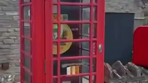 New way to use ole phone boxes | Check your heart