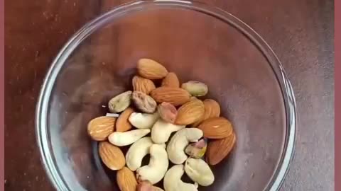 Dry fruits & Apple smoothie #shortsvideo#healthysmoothierecipes #healthtips#healthylifestyle#short