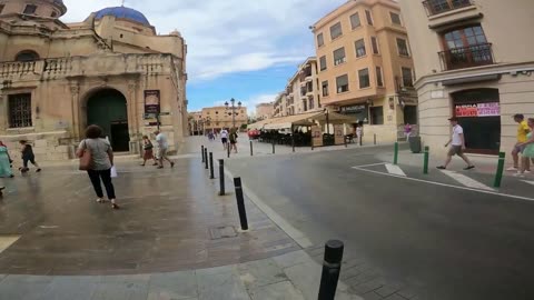 "Elche: Unveiling Its Best-Kept Secrets in a Virtual Tour!"