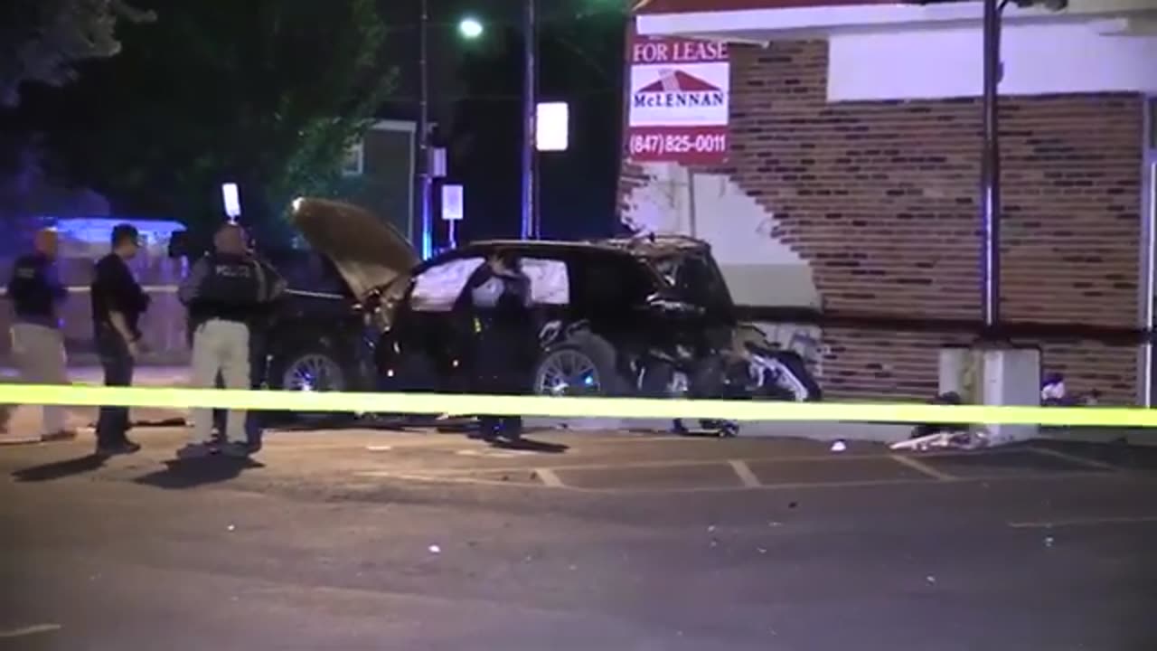 5 injured, 1 critical after stolen vehicle crashes into car, NW side ...