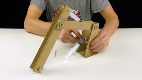 How to Make Hydraulic Powered Robotic Arm from Cardboard