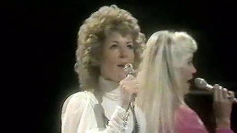 ABBA - Waterloo = Agnetha Pink Heart TOTP