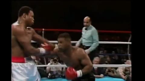 Avenge for Ali: Mike Tyson vs Larry Holmes