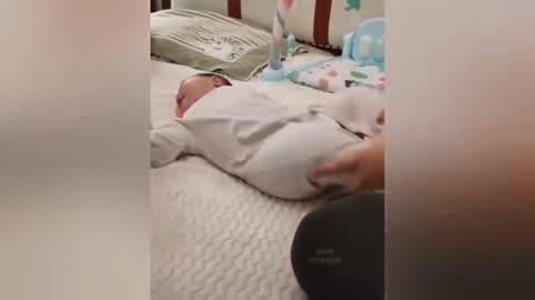 HILARIOUS ADORABLE BABIES -Funny Baby Videos