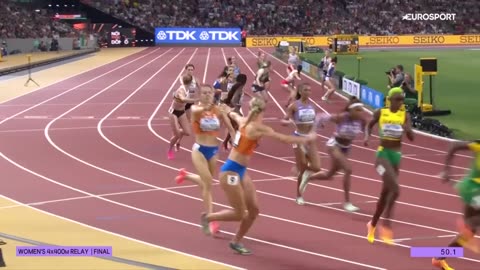 Bol Comes From Nowhere To Win The Women's 4x400m Relay For The Netherlands! | Eurosport