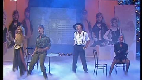 Bucks Fizz - London Town = Live Performance 1983