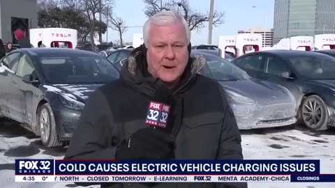 Chicago-area Tesla Charging Stations Lined With "Dead" Electric Cars in Freezing Cold